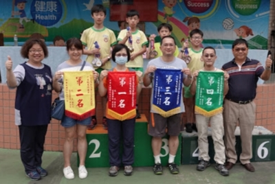 運動會頒獎(另開新視窗)